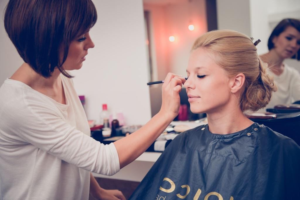 01a-porocnolicenje-anjafarcnik